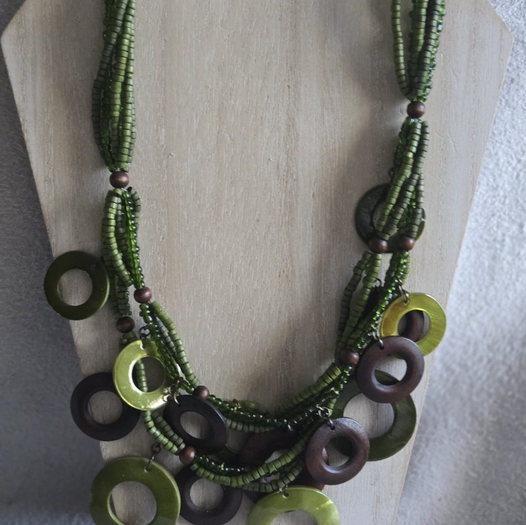 Green Shell And Brown Wood Beaded Necklace Two Tone Green Beads 30 Vtg 70s